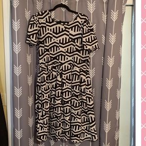 Lularoe Amelia